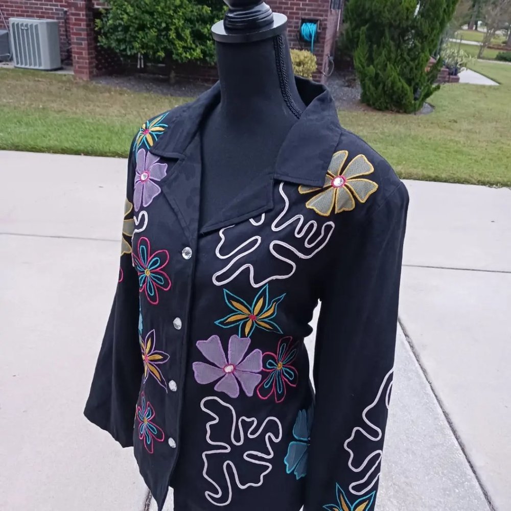 🔥SOLD🔥 Indigo Moon Floral Jacket w/ Gem Buttons - Picture 3 of 5
